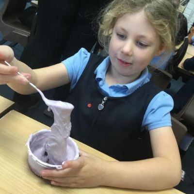 KS1 Science club week 4 - making slime and watching the reaction of cola and mentos